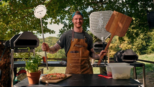 Wooden, Perforated, and Turning Peels — When to Use Each - Glowen