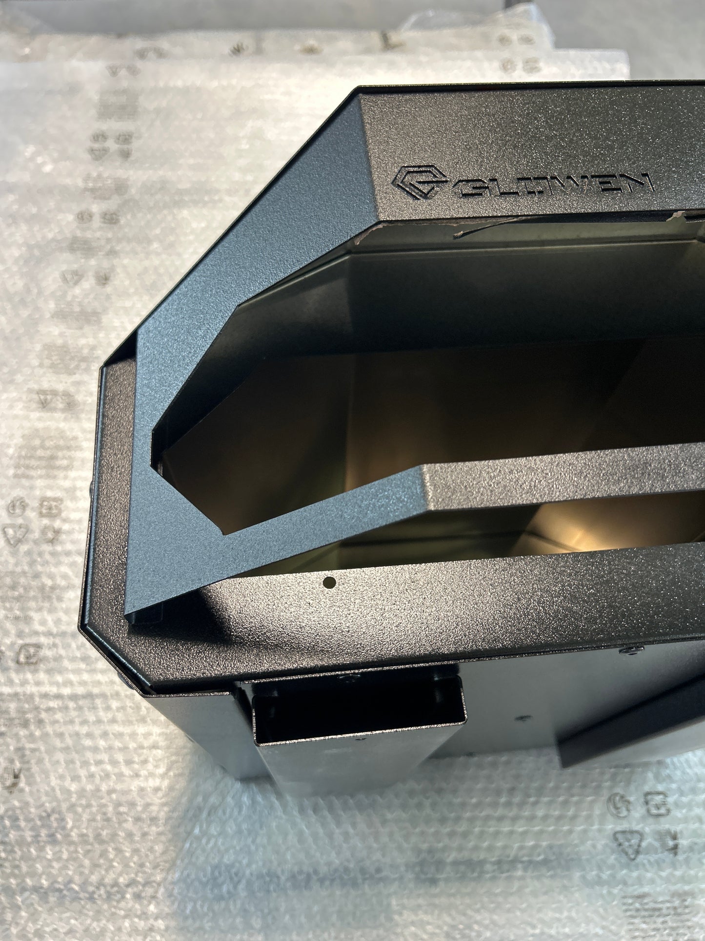 T3 Glowen Dragon 13" Gas Powered Pizza Oven - Display model + Free cover included