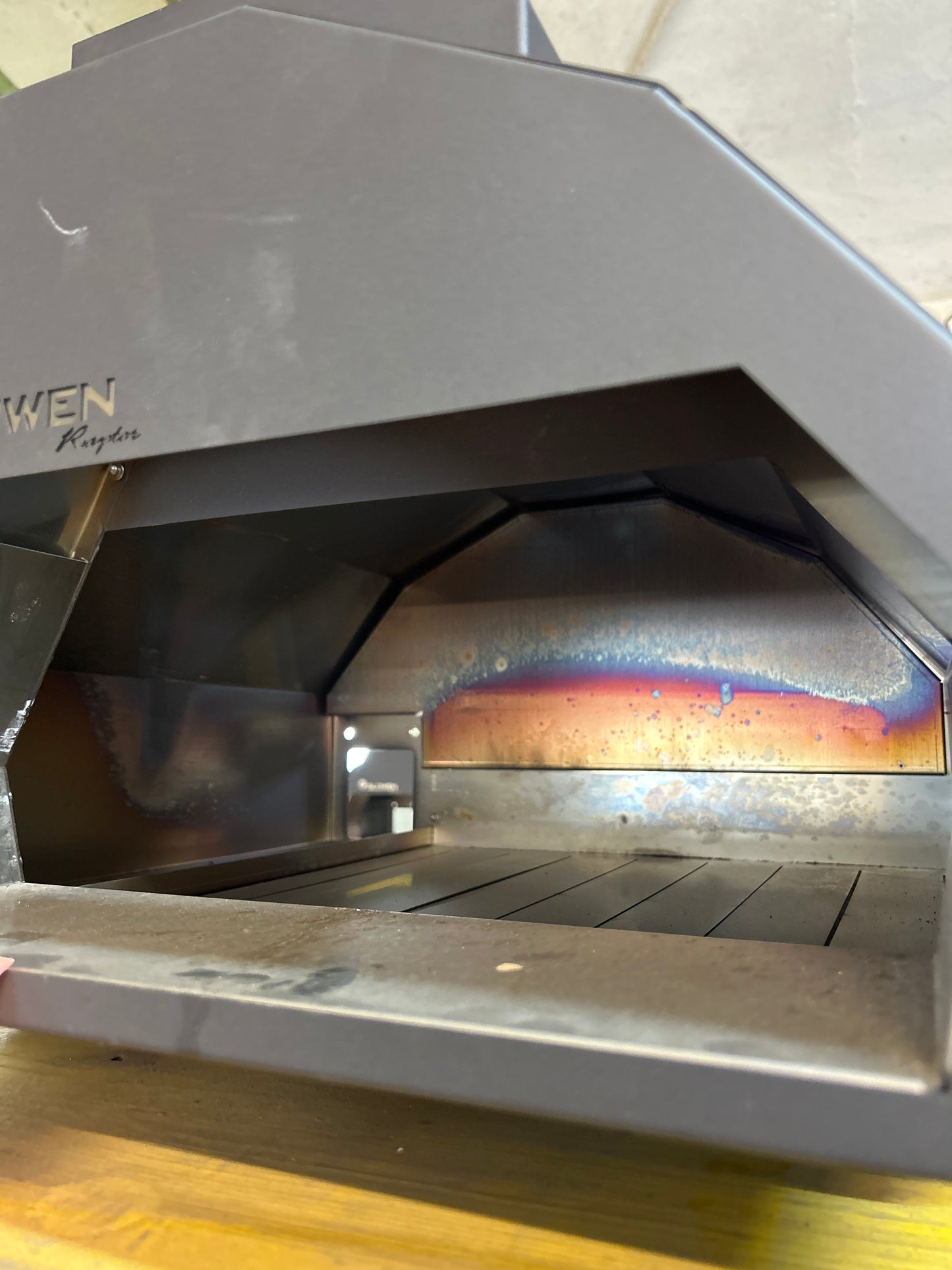 T3 Glowen Raptor Black Multi-Fuel Pizza Oven - Refurbished model